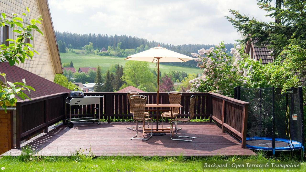 Entire House In Schwarzwald With Mountain View, Private Sauna, Gym, Garden And Terraces Unterkirnach Exteriör bild